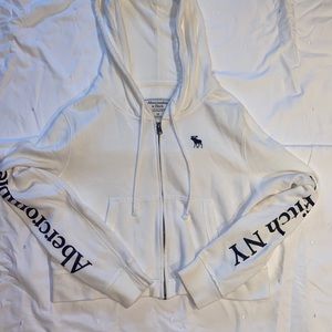 Cropped Abercrombie Hoodie